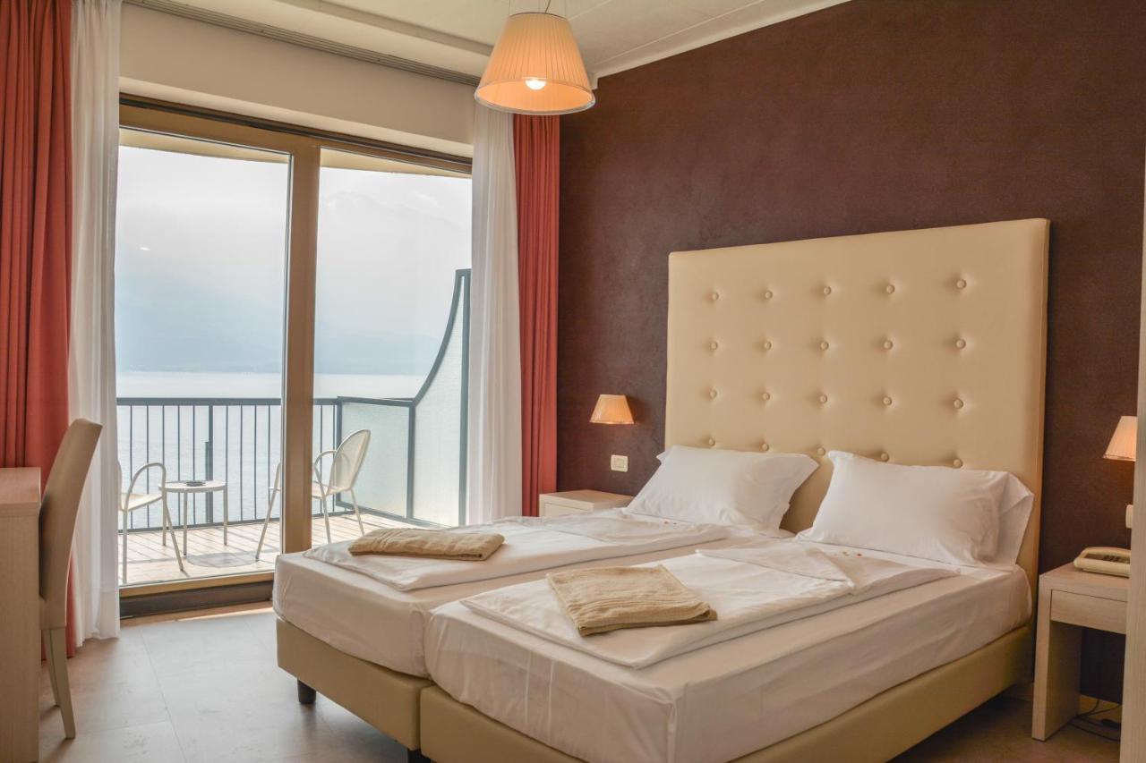 Hotel Astor Limone sul Garda Exterior foto