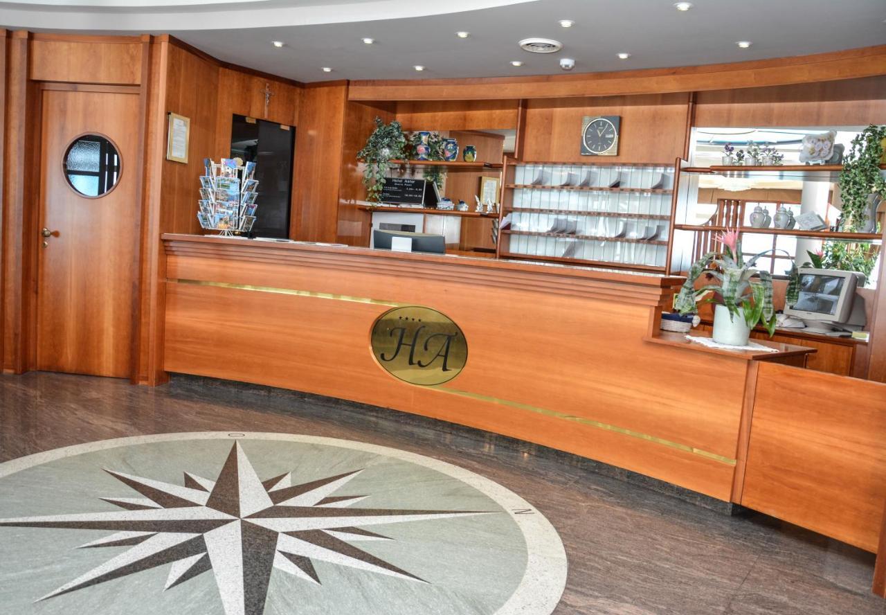 Hotel Astor Limone sul Garda Exterior foto