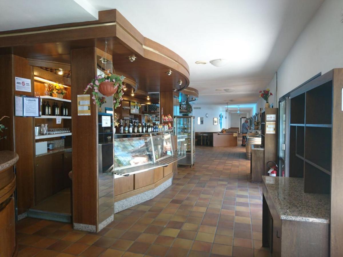 Hotel Astor Limone sul Garda Exterior foto